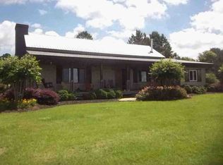 1302 Epworth Camp Rd E, Ninety Six, SC 29666