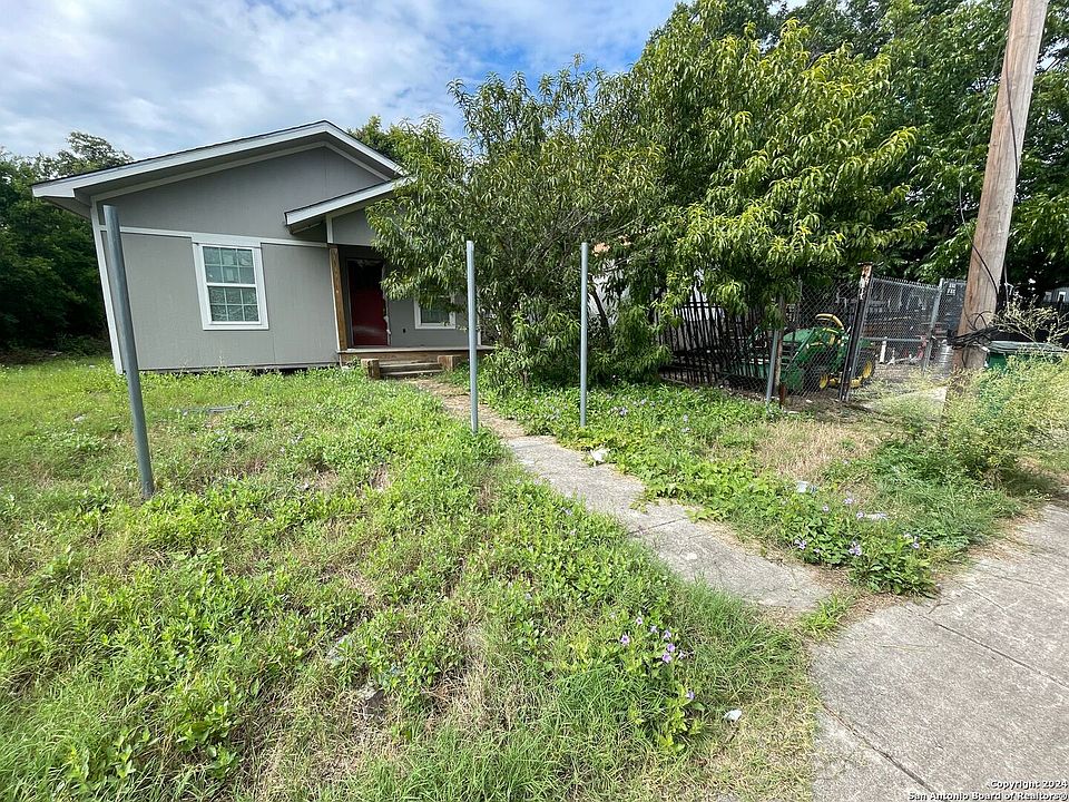 1st image of 1730 BURNET