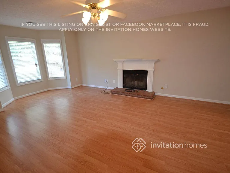 5684 Dexters Mill Pl — Photo 3
