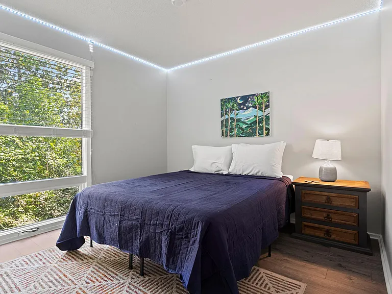 311 W Earle St #34B — Photo 35