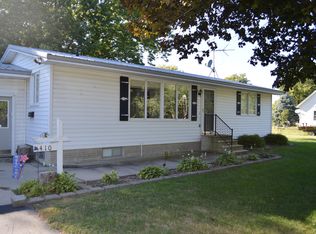 410 Fertile St, Hanlontown, IA 50444