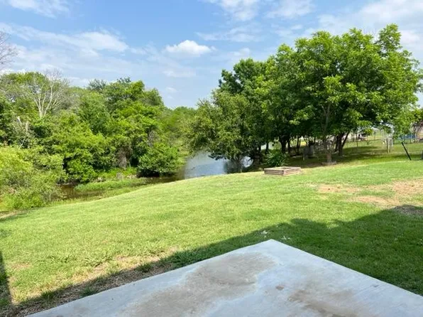 540 Highridge Dr, Lakewood Village, TX 75068