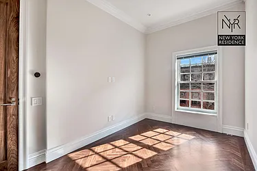 Rented by New York Residence