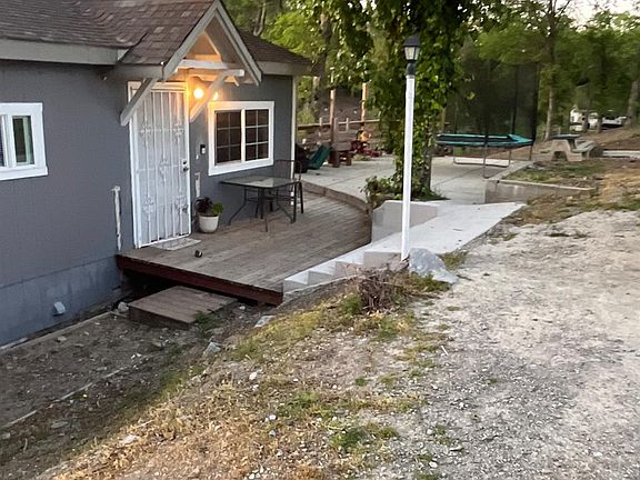 3rd image of 2378 Barbour Rd