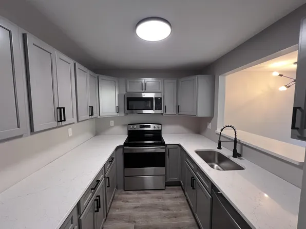 15 Prospect St, New Britain, CT