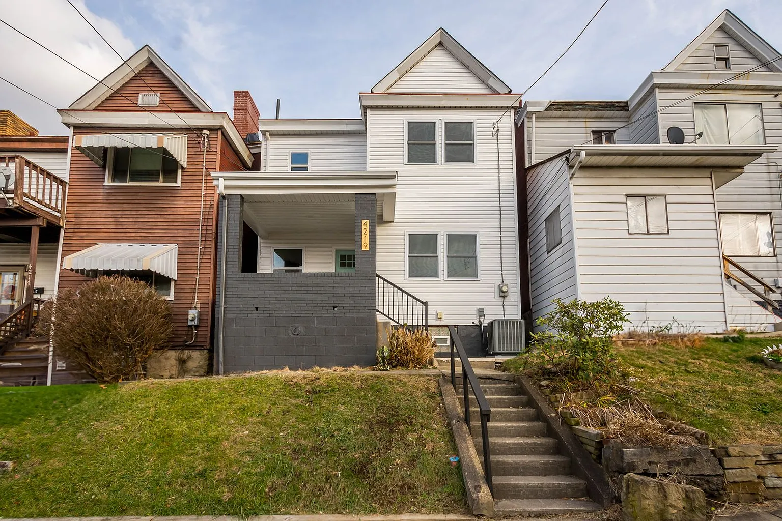 4219 Shields St photo 1