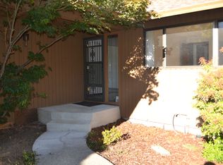 144-146 NE Olvera Ct, Gresham, OR 97030