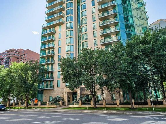 2nd image of 801 N 2nd Ave SW #802