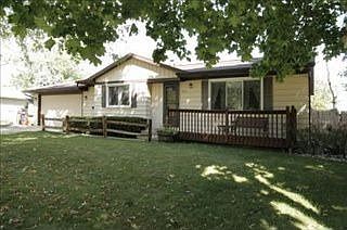 5th image of 4113 Tiffany Ave