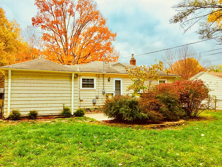 8110 Jarboe St — Photo 6