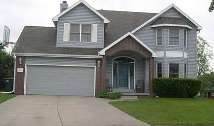 1st image of 3411 Desert Ct