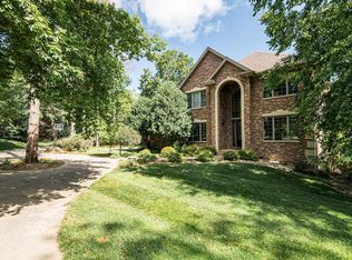 1303 Wicklow Ln SW, Rochester, MN 55902