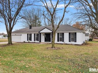 997 Riddle Hill Rd, Springfield, IL 62711