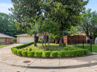 9452 Crimnson Ct, Dallas, TX 75217