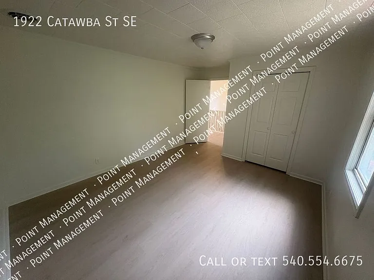 1922 Catawba St SE — Photo 15