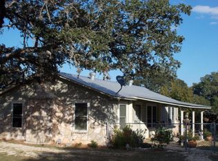 270 SW Backacre Rd, Kerrville, TX 78028