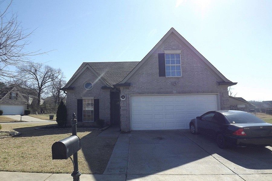 1st image of 5705 Sycamore Woods Dr
