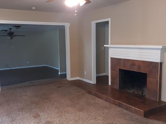 2nd image of 1283 Pleasant Way
