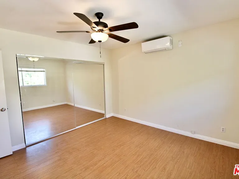 1319 E California Ave #B — Photo 16