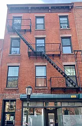 138 Union Street in Columbia St Waterfront District