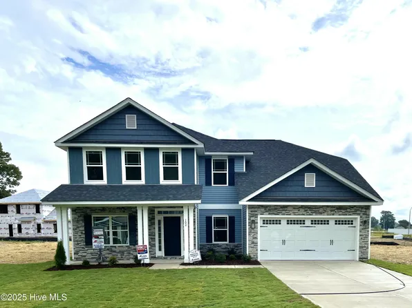 102 Oxford Court, La Grange, NC 28551