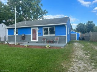 2008 Endrow Ave NE, Canton, OH 44705