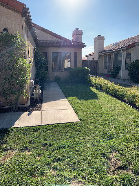 1st image of 2211 N Garden Dr