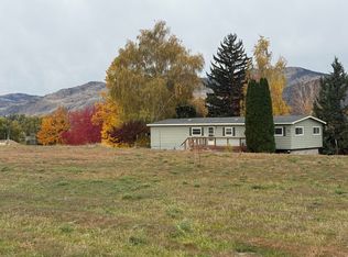 35 Lakeview Loop, Oroville, WA 98844