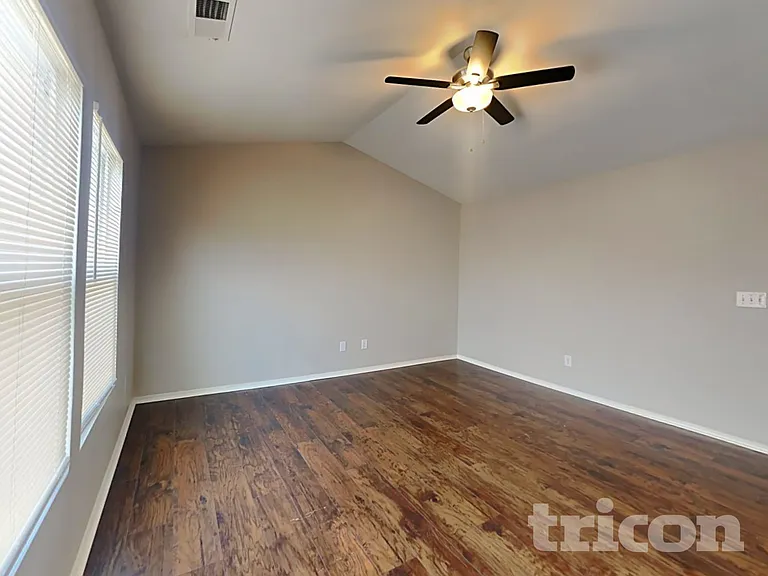 9434 Darwick St — Photo 8