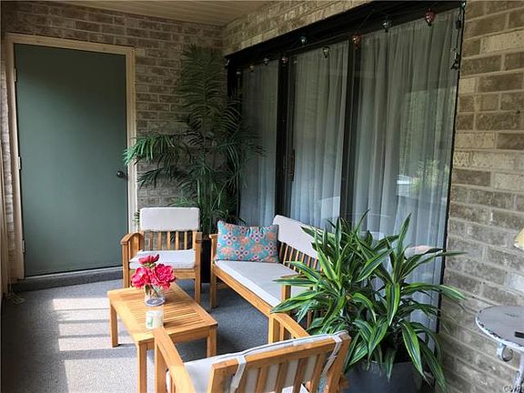 3rd image of 2882 Whitemarsh Pl