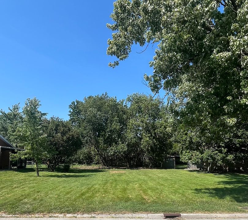 1st image of 2808 Blair Dr