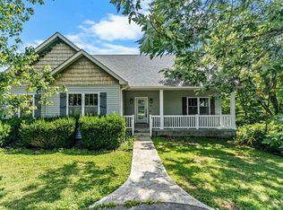 140 Peach Blossom Ln, Bowling Green, KY 42103