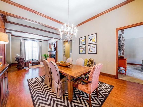 3rd image of 6209 W Canterbury Dr