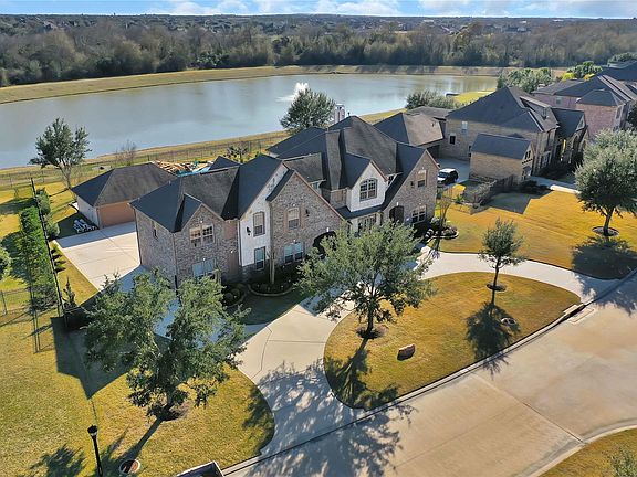 5th image of 20915 Fairhaven Creek Dr
