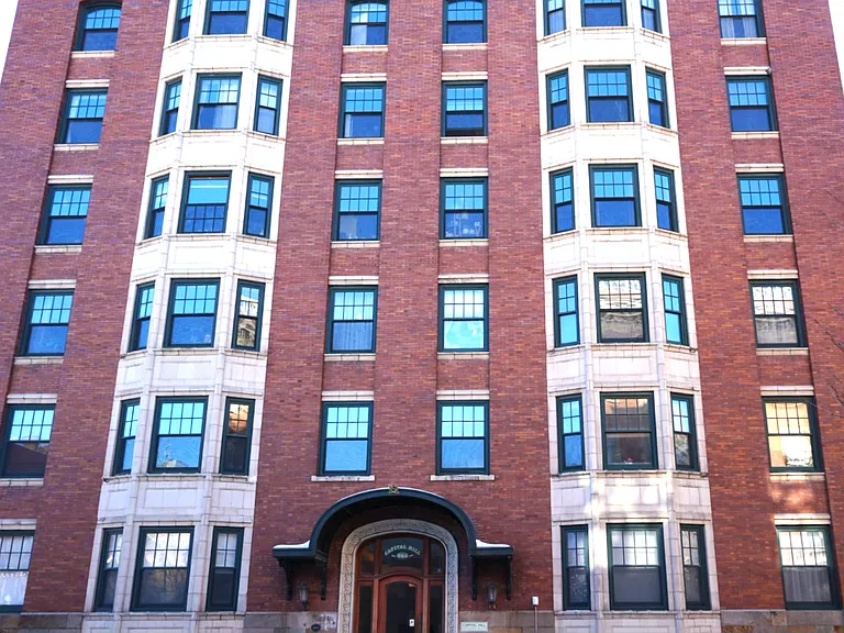 352 State St #6A — Photo 1