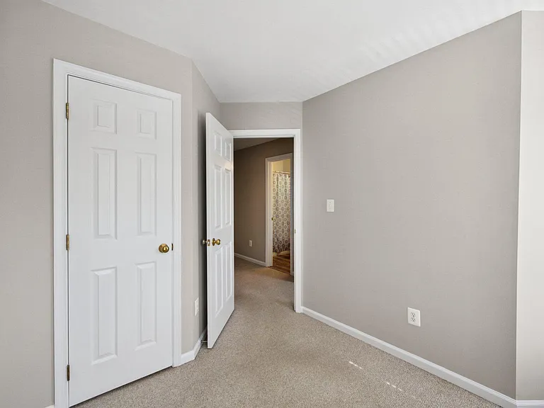 1319 Vintage Pl — Photo 14