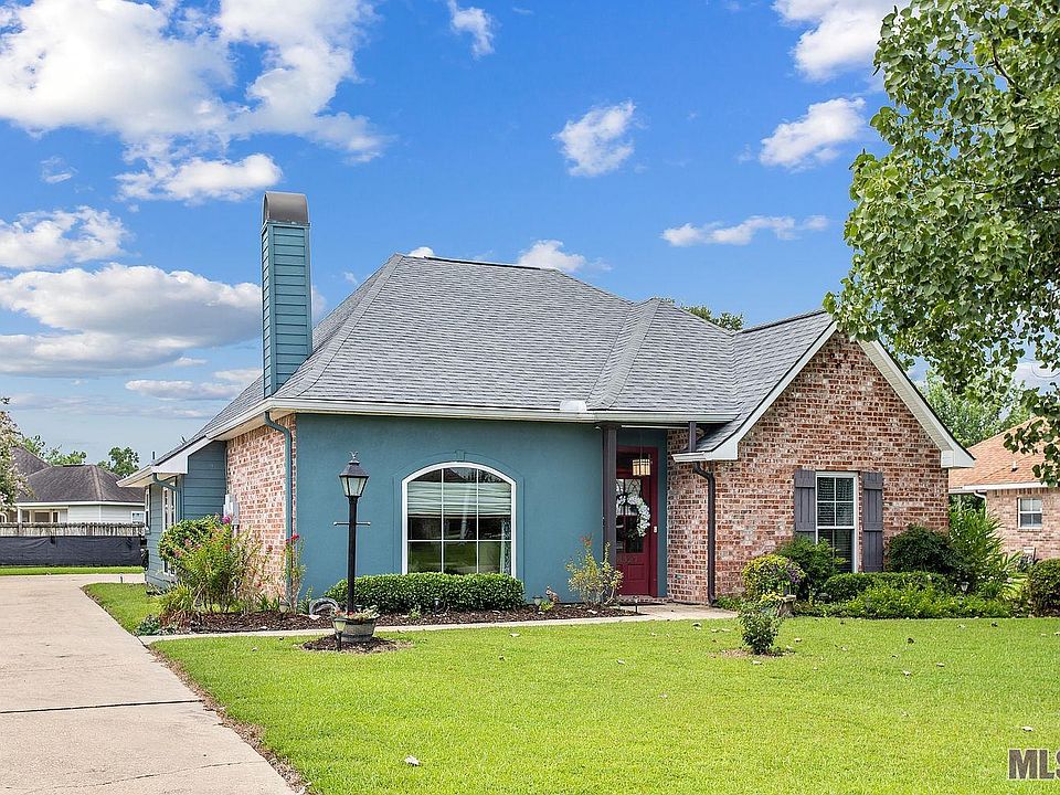 1st image of 38327 Silverstone Ave