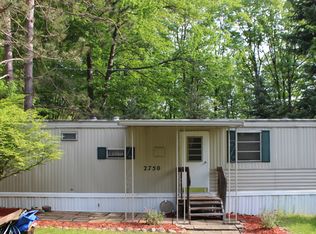 2750 W Higgins Lake Dr, Roscommon, MI 48653