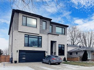 2545 Glengarry Rd, Mississauga, ON L5C 1Y1