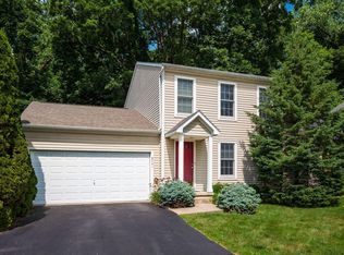 8741 Olenbrook Dr, Lewis Center, OH 43035