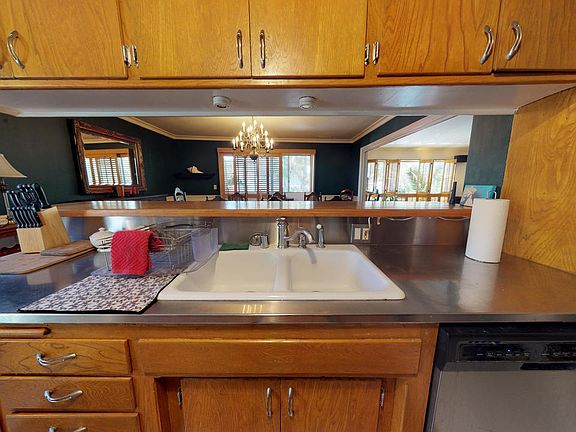 5th image of 1925 Montana Ave APT 1