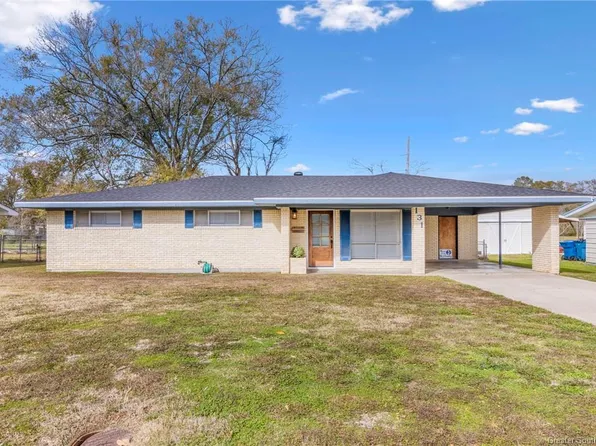 131 Greenwood Dr, Jennings, LA 70546