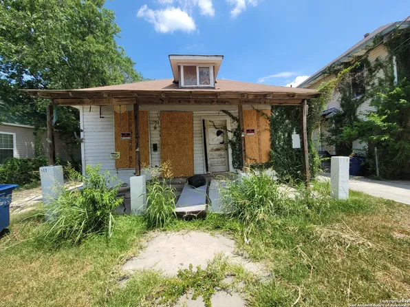 131 Chicago, San Antonio, TX 78210