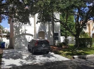 3945 Fern Forest Rd, Hollywood, FL 33026