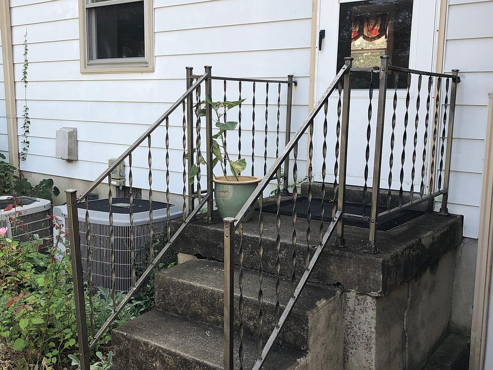 Private entrance