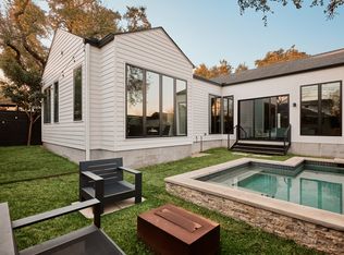 208 El Paso St, Austin, TX 78704