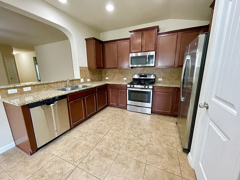411 Purple Martin Ave — Photo 6