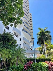 2301 SW 27th Ave APT 802, Miami, FL, 33145