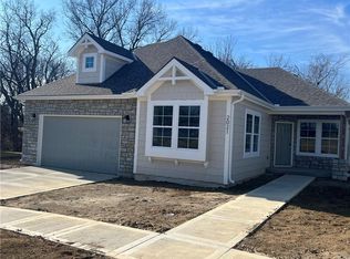 2021 Brookside Cir, Excelsior Springs, MO 64024