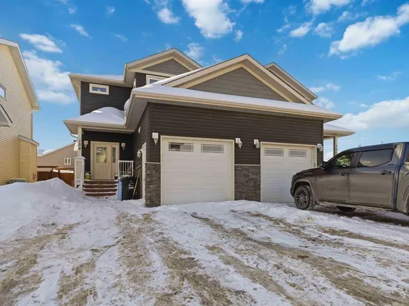 102 NW Athabasca Cres, Wood Buffalo, AB T9J 1C1
